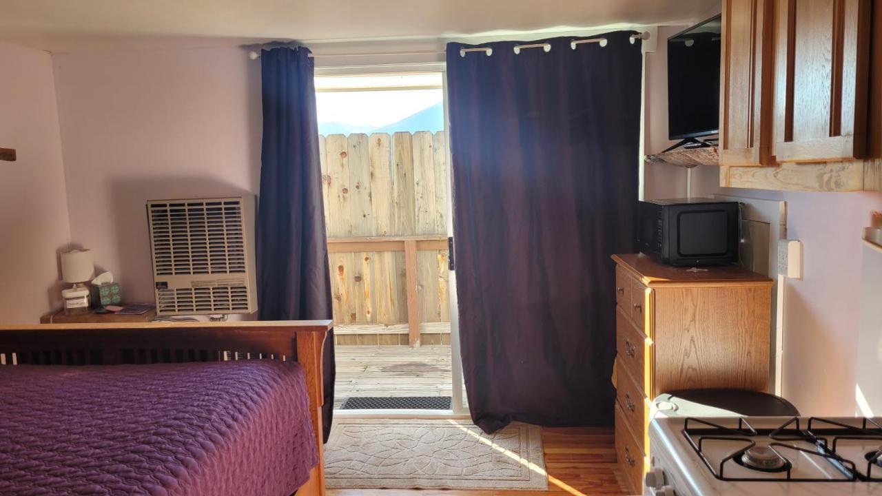 Angel Cottage With A Sauna Or The Cozy With A Jacuzzi Tub, Both Are Studios With A View Of Mount Shasta Luaran gambar